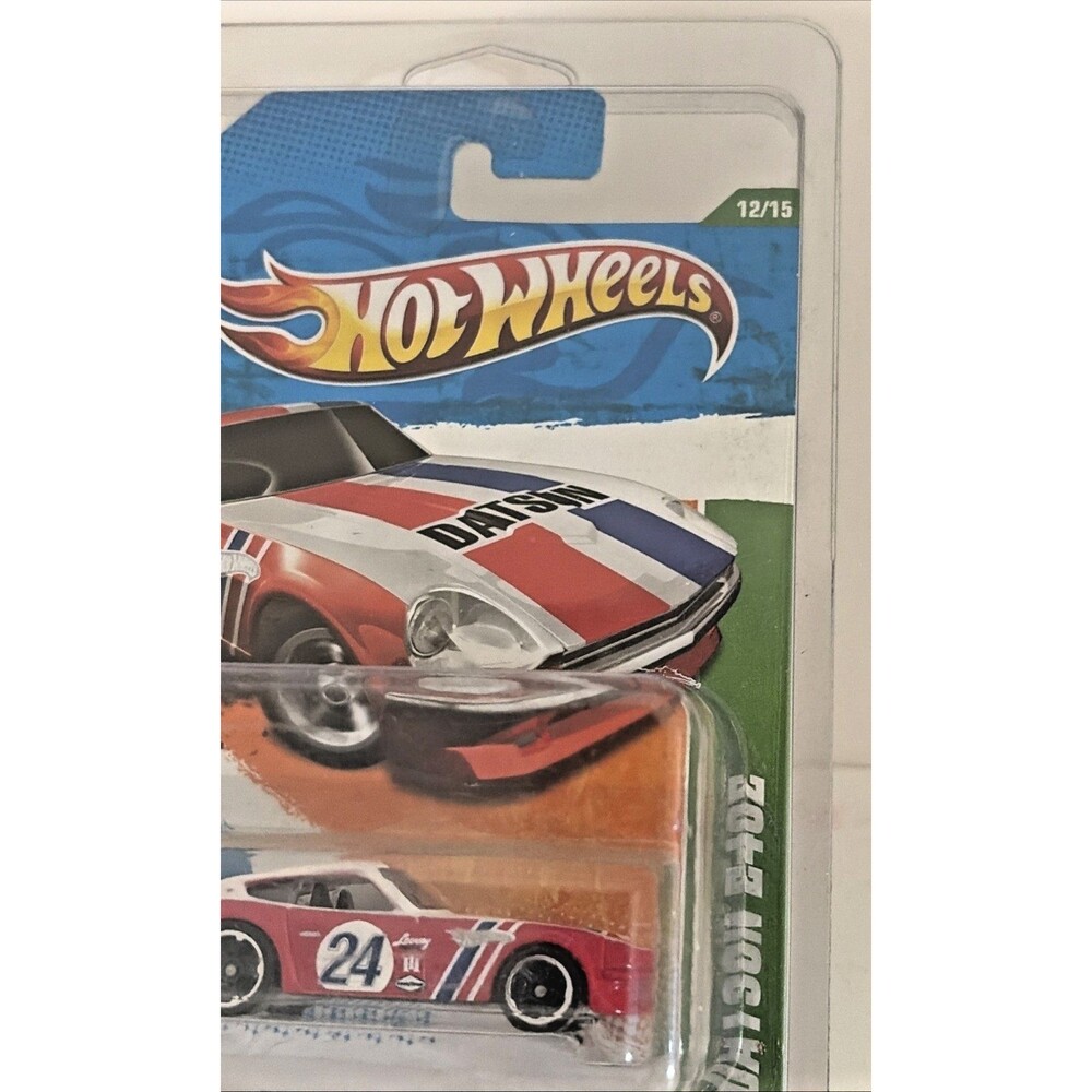 Hot Wheels Treasure Hunt Datsun 240Z 12/15 Red White Blue #24 T9732 NEW - Picture 5 of 6